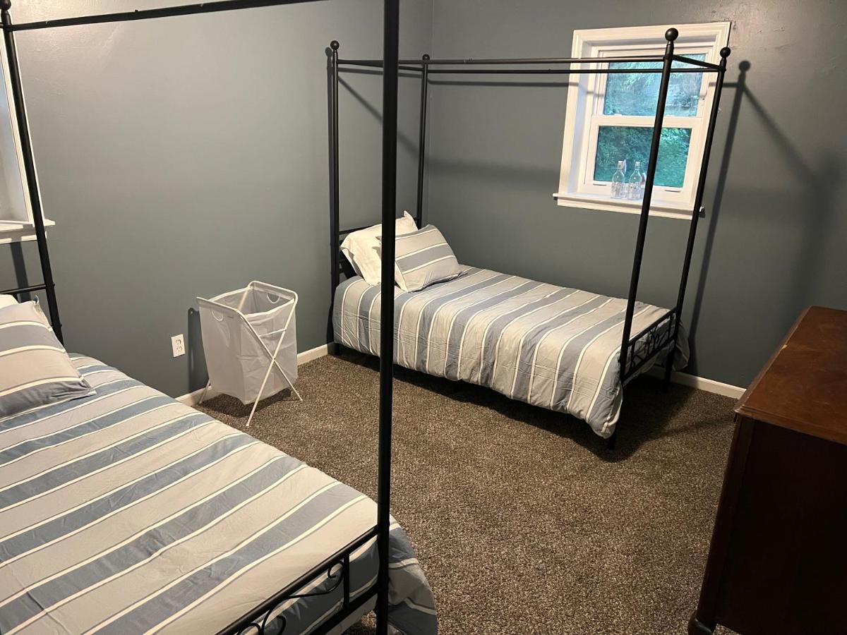 Blue Lagoon Hostel Shared Room Матюс Екстериор снимка